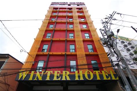 Winter Benitez Hotel, Manila .
